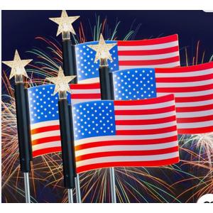 4th of July Decoration Outdoor Solar American Flag Lights,Upgaded 4Pack 140 LED Larger Size USA Flag Pathway Light Garden Stake Lights Patriotic Light for Independence Memorial Day Yard Patio Decor