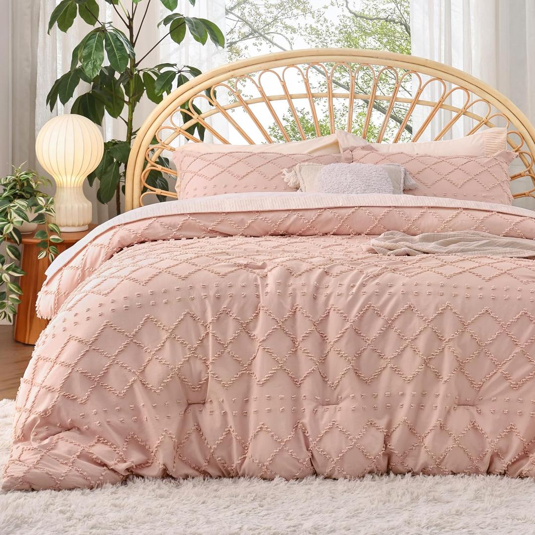 Bedsure King Comforter Set - Coral Pink Comforter, Boho Tufted Shabby Chic Bedding for Kids, 3 Pieces Vintage Farmhouse Bed Set for All Seasons, Fluffy Soft Bedding with 2 Pillow Shams
