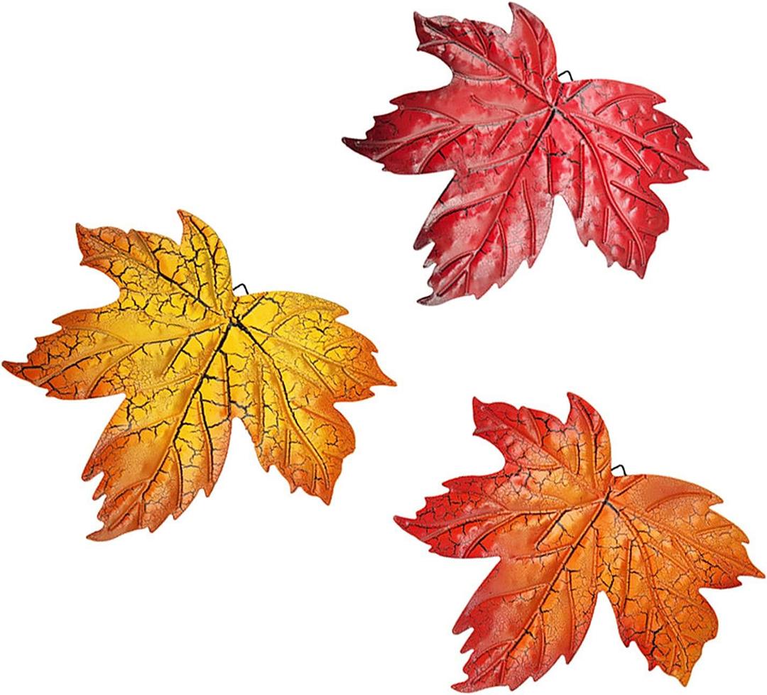 QSDGFH 3 Pcs Metal Wall Art, Metal Craked Maple Leaf with Hook Hanging Ornament for Livingroom Bedroom Wall Sculptures for Fall Holiday Indoor Outdoor 9.4 x 8.6inch