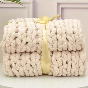 WANGPP Chunky Knit Blanket, Luxury Chenille Knit Blanket, Cozy Throw Blanket, Hand-Woven Thick Thread Blanket, for Bedroom Sofa Pet Gifts Baby Blanket, Home Decor (Color : B, Size : 80x80cm)