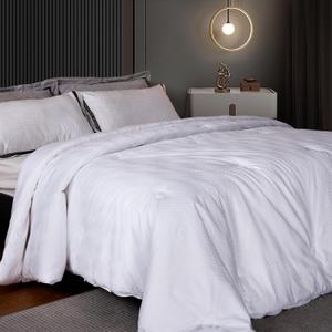 Mulberry Silk Comforter for Summer/Fall/Spring - Luxury Cooling Duvet Insert, Lightweight Body-Hugging Blanket, Ultra Soft Breathable Silk-Filled Bedding, California King 104"x96"-Dark Grey