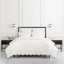 kate spade new york Scalloped Edge 3-Piece King Quilt Bedding Set, 100% Cotton Reversible Cover, All Season Warmth Bedding, Machine Washable, Marshmallow