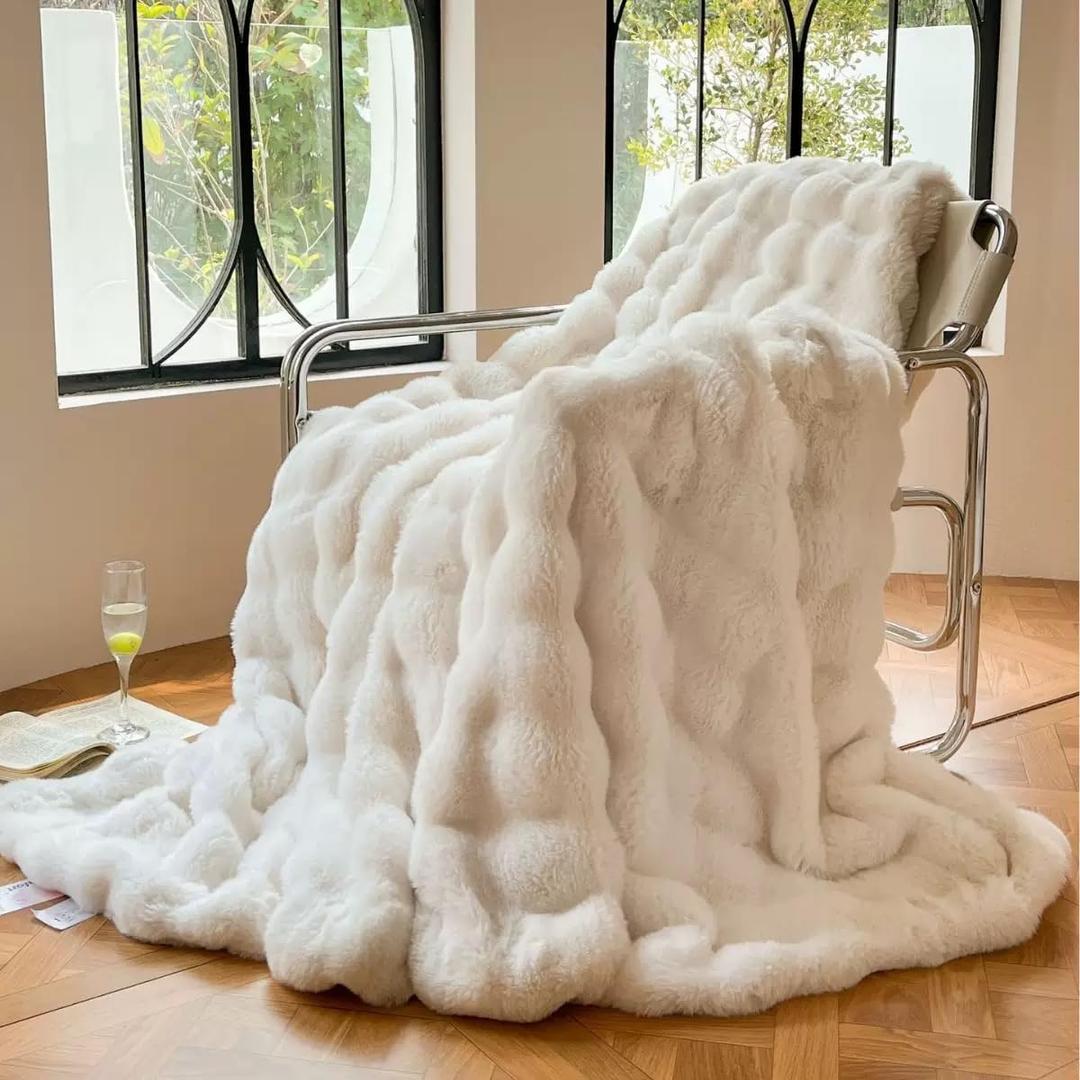 Luxury 1000GSM Faux Rabbit Fur Bubble Throw Blanket, Elegant White, Ultra Soft Plush 3D Bubble Design, Reversible Mink Blanket for Couch, Sofa, Bed & Living Room, 60" x 80" Gift for Women & Family