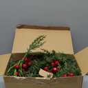 Lulu Home 9FT Pre-lit Christmas Garland, 30 LEDs Xmas Lighted Garland with Pinecones Red Berries, Battery Operated Garland with Timer for Fireplace Balcony Railing Fence Decoration