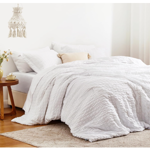 Love's cabin Queen Comforter Set Off White. One Piece The Blanket