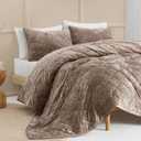 Wonderful Velvet Quilt Queen Size Bedding Set Light Brown, Lightweight Stitched Comforter with Shams, Luxury Diamond Bedspread Soft Coverlet with Brushed Back for All Season