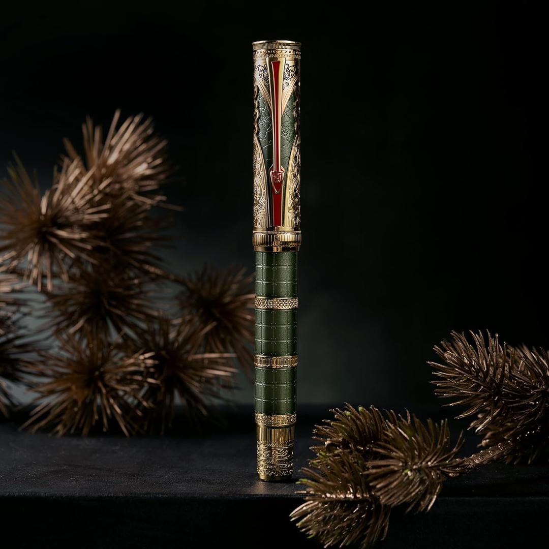 HONG DIAN D5 Qin Dynasty Fountain Pen Green Gold, Fine Nib Piston Filling Pen, Retro Chinese Totem Engraving Smooth Writing Pen with Pen Box Set