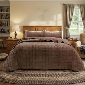 FFQSS Velvet Quilt Super King Size, Luxury Soft Bedding Set, Lightweight Cozy Warm Quilted 3-Piece Velvet Coverlet Bedspread Sets with 2 Pillow Shams for All Season, Brown