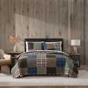 Eddie Bauer - King Quilt Set, Reversible Cotton Blend Bedding with Lightweight Feel, 3 Piece Bed Set with Matching Pillowcases (Classic Patchwork Green)