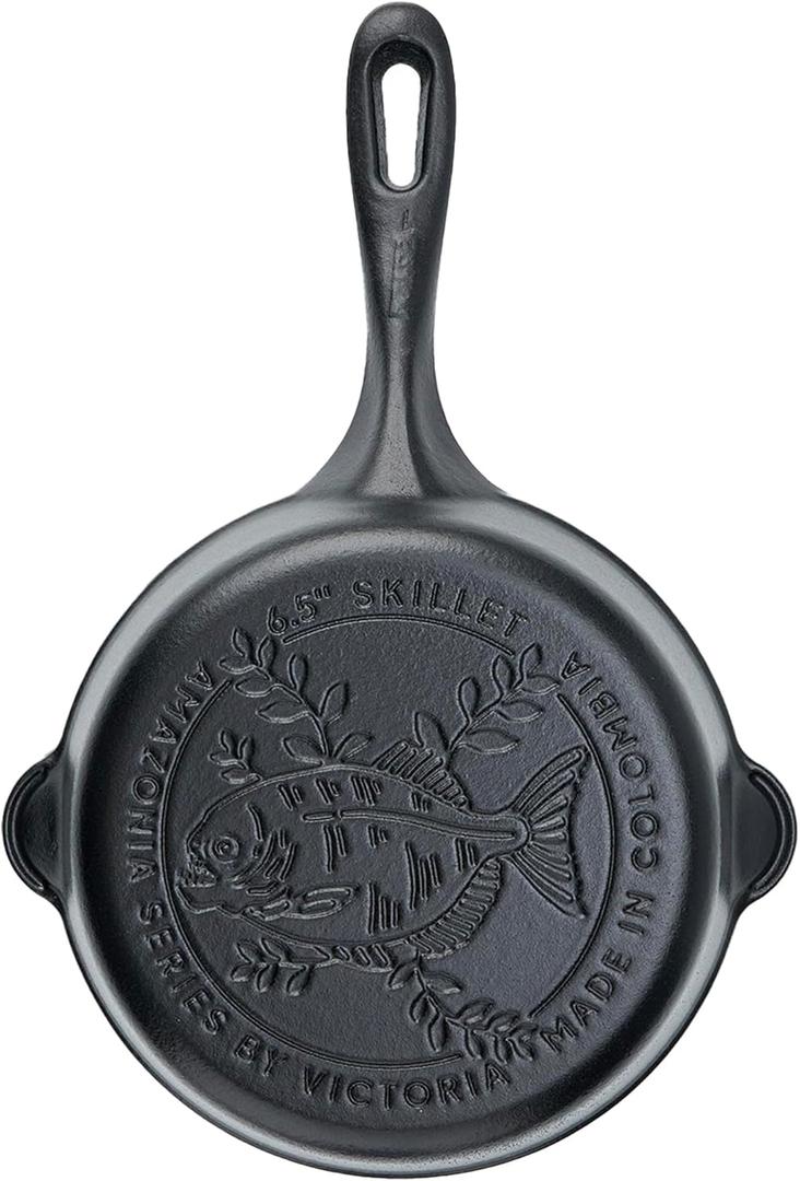 Victoria Cookware 6.5-Inch Amazonia Cast Iron Skillet, Decorative Preseasoned Frying Pan with Cast Design, Made in Colombia, Piraa