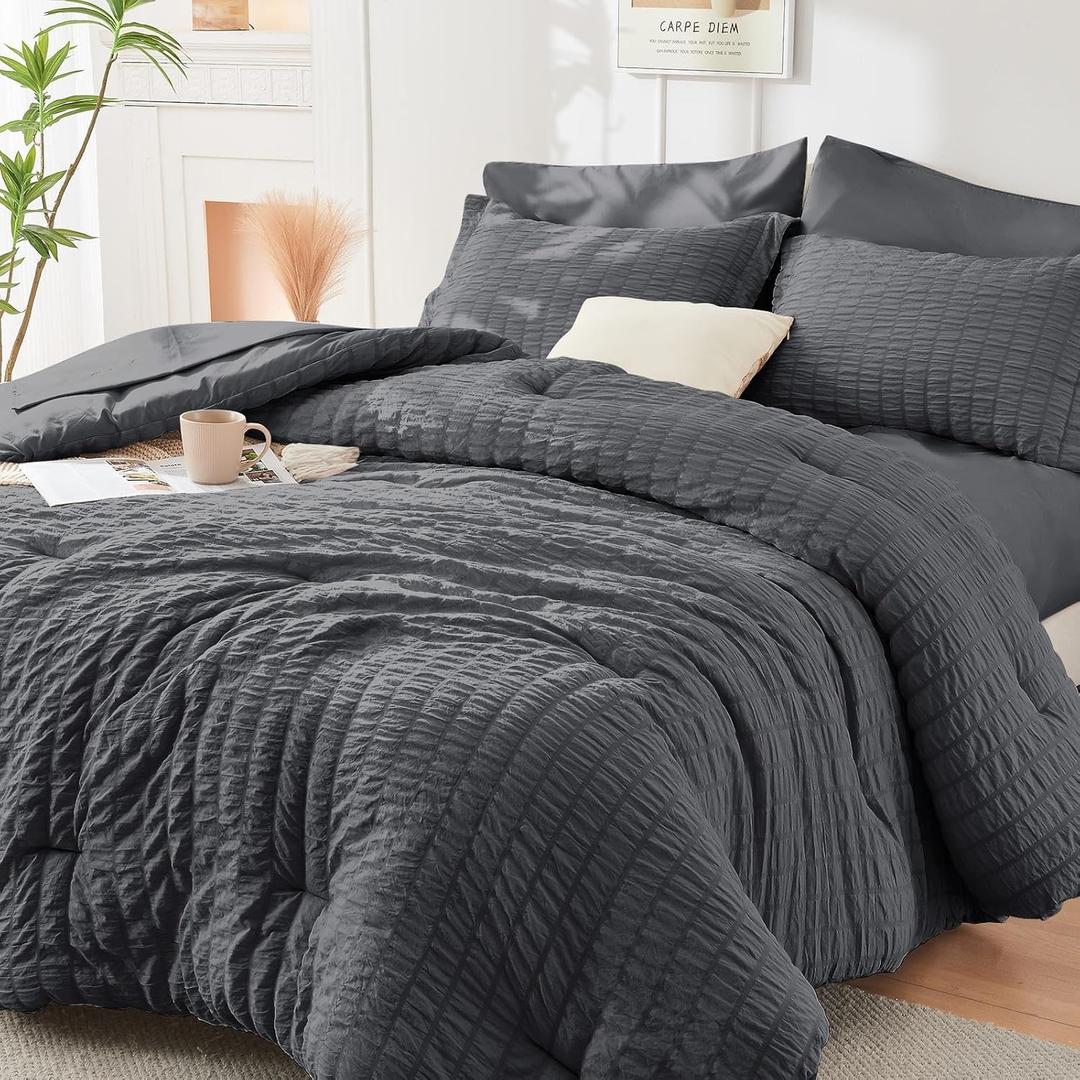HYMOKEGE Oversized King Comforter Set Seersucker 7 Pieces, All Season Luxury Bed in a Bag for Bedroom, Bedding Set with Comforter, Sheets, Pillowcases & Shams, Dark Grey
