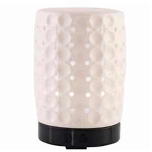Fusion™ Essential Oil Diffusers are a beautiful way to use essential oils in your home for a natural and beneficial fragrance experience. 100 ml volume, runs up to 4 hours Unit shuts off automatically when water reservoir is empty
