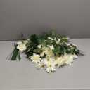 XunYee 50 Pack Artificial Wedding Dahlia Flowers Bulk Silk Dahlias with Stems and Green Leaves Fake Flora Decoration Faux Bouquets for DIY Bridal Shower Wedding Party(White)
