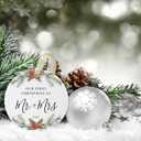 PDE-QUNLIAN First Married Christmas Ornament 2025, 1st Year Wedding Ornament, Ceramic Hanging Decoration for Couples Just Married with Gift Box & Ribbon, 2.9" (Mr&mrs-festive Christmas)