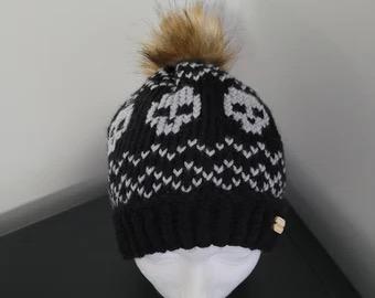 Longretve Skull Knit Brown Pom Pom Black Beanie Alpha One Size
