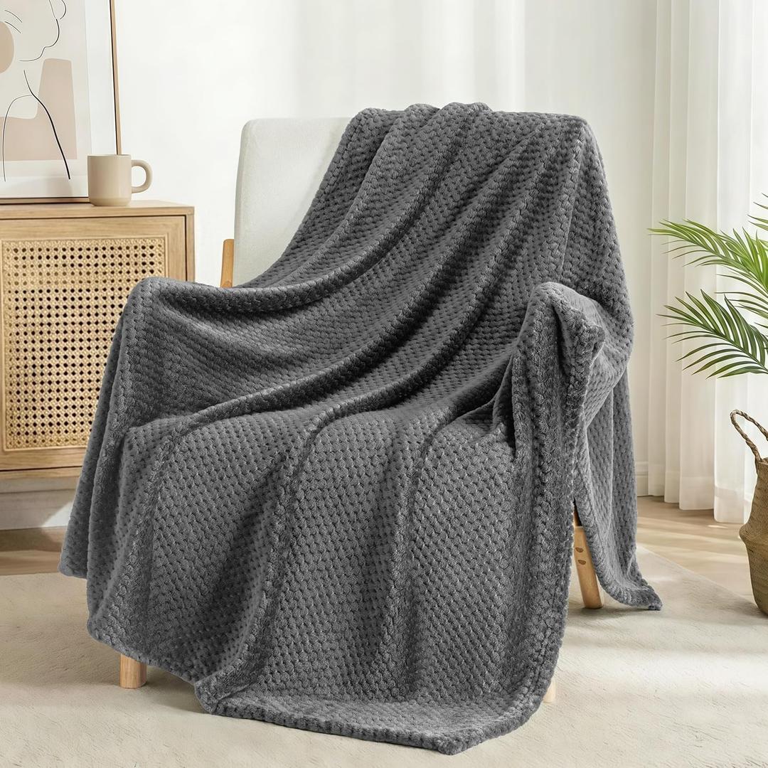 Exclusivo Mezcla Fleece Throw Blanket Extra Large, Super Soft and Warm Blankets for Couch, Sofa and Bed Waffle Textured, Cozy, Fuzzy and Lightweight (Dark Grey, 50x70 Inches)