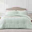 Queen Comforter Set Seersucker Lightweight Bed Set for All Season
3PCS Sage Green Bedding Set with 1 Elegant Comforter (90"x90") and 2 Soft Pillowcases (20"x30")