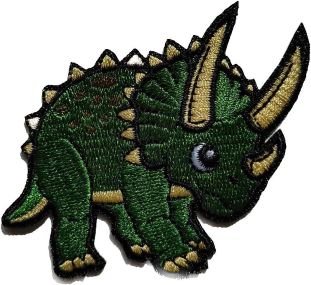 4 x Embroidered Patch,Iron On/Sew On,Versatile for Repairs,Decoration,DIY Creation,Perfect for Clothes, Jackets,Dresses, Hats, Jeans,Backpacks