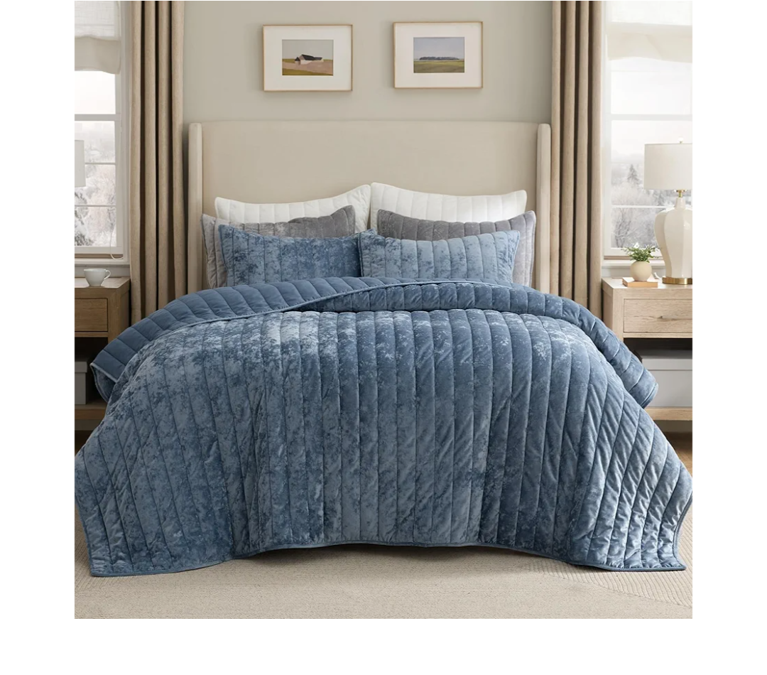 Bedsure Velvet Quilt King Size Set - 108"x96" Lightweight Velvet Comforter King, Oversized Luxury Bedspread Coverlet, Ultra-Soft Bedding Set with 2 Pillow Shams for All Season, Blue