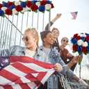 48Pcs Roses Artificial Flowers Bulk Red White and Blue Flowers 4th of July Long Stem Fake Silk Roses Flowers Patriotic Roses Flowers for Home Decor Memorial Day Independence Day Table Centerpiece