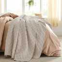 Bedsure Quilts King Size - Lightweight Bedspreads King Size with Basket Weave Pattern, Soft Quilt Bedding Set, Light Beige Comforter Set Coverlet for All Seasons with 2 Pillow Shams (106" x 96") | Skin-Friendly Soft, All-Season Comfort, Breathable, Lightweight, Machine Washable