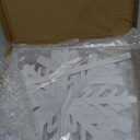 5 Pcs Winter Snowflake Yard Signs Metal Snowflake Yard Stakes White Winter Wonderland Decorations Decorative Christmas Lawn Signs for Indoor Outdoor Garden Lawn Holiday Party Decor