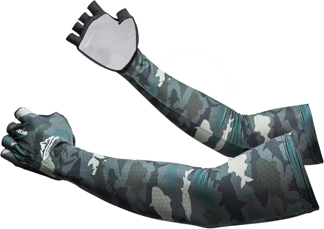 Sports Compression Arm Sleeves for Youth Teens Sun Protection Sleeves for Baseball Golf Volleyball Basketball (Green Wild Shark Trace)