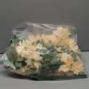 XunYee 50 Pack Artificial Wedding Dahlia Flowers Bulk Silk Dahlias with Stems and Green Leaves Fake Flora Decoration Faux Bouquets for DIY Bridal Shower Wedding Party(Champagne)