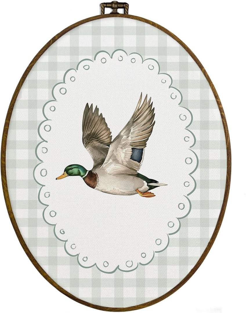 dvhdajed Coquette Mallard Duck Oval Wall Art Decor, Farmhouse Country Ducks Framed Canvas Art, Rustic Mallard Duck Green Checkered Oval Wall Hanging Decor for Home Bedroom Nursery, 8.7x11.3 Inch