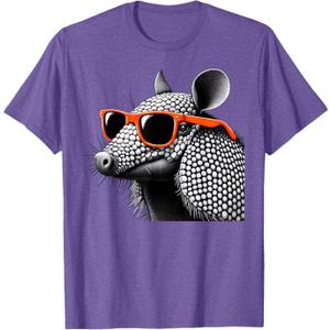 Cool Armadillo Wearing Sunglasses Graphic Art T-Shirt, Size Medium