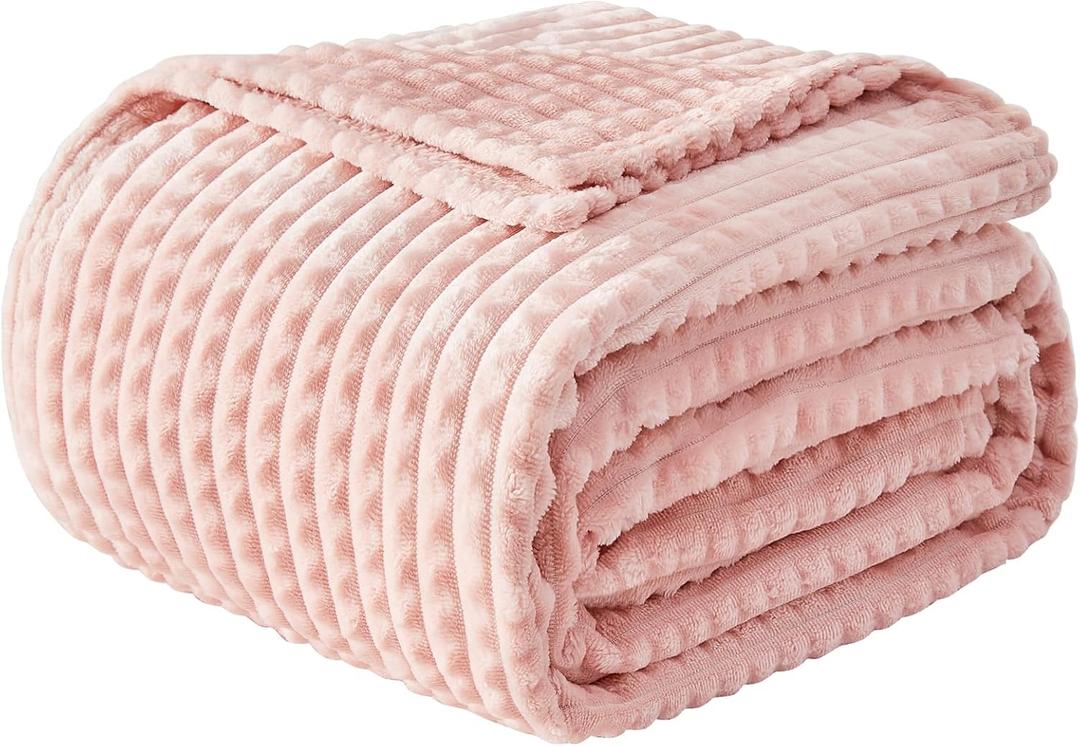 EMME Fleece Blanket, 3D Jacquard Throw Blanket for Couch and Bed, Soft Cozy and Fluffy Blankets Lightweight Luxury Flannel with Geometric Grid Design (Pink, 50" x 60")
