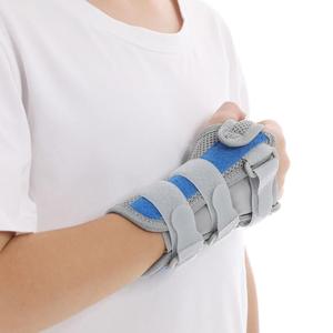 Kids Wrist Support Immobilizer Pediatric Wrist Brace Night Support With Splint To Aid Sprains Strains Support Tendonitis Carpal Tunnel Juvenile Arthritis (Left hand, Small) (Small:5.9in)