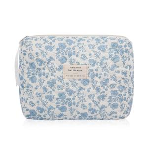 Floral Makeup Bag, Large Cosmetic Bag for Women Girls, Cute Cotton Make up Pouch, Quilted Makeup Bags, Flower Travel Toiletry Organizer Bag(Blue Floral)