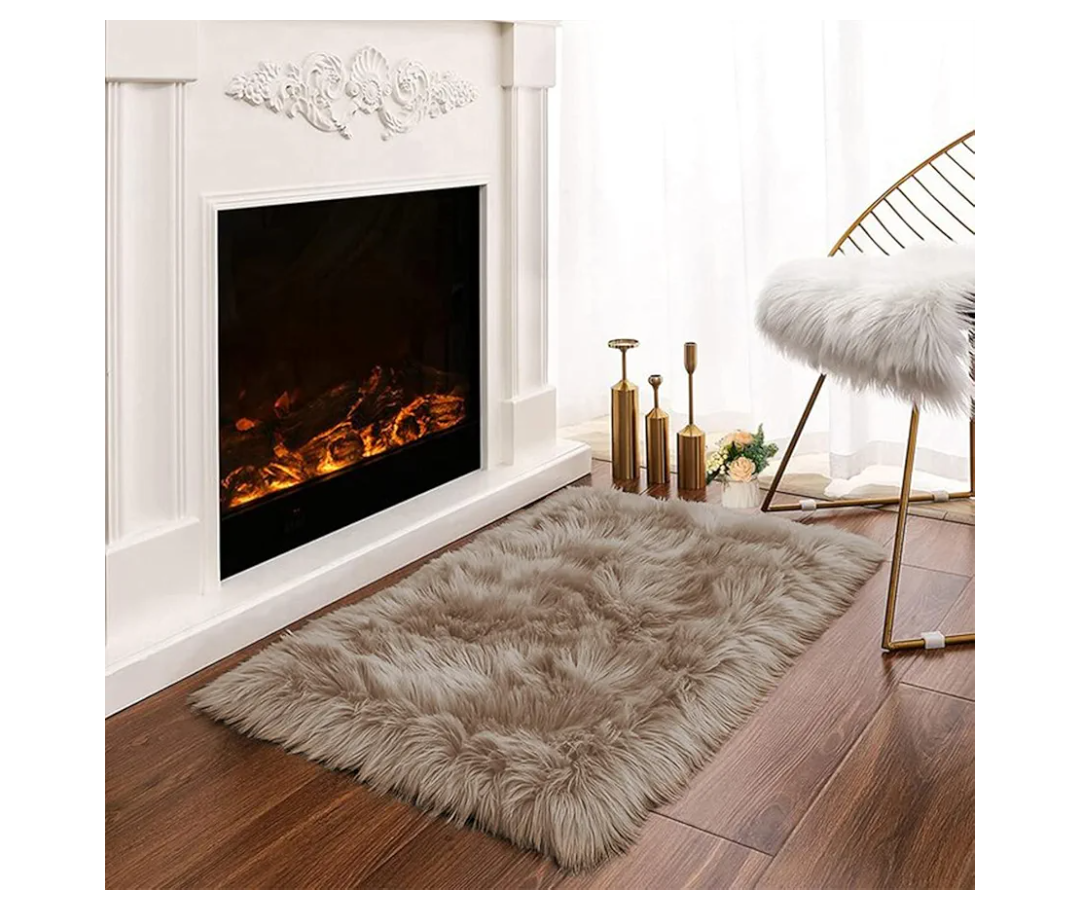 Latepis 6x3 Brown Beige Small Faux Fur Rug Fluffy Furry Rugs Throw Rug Washable Shag Plush Soft Rugs for Living Room Bedroom and Dorm