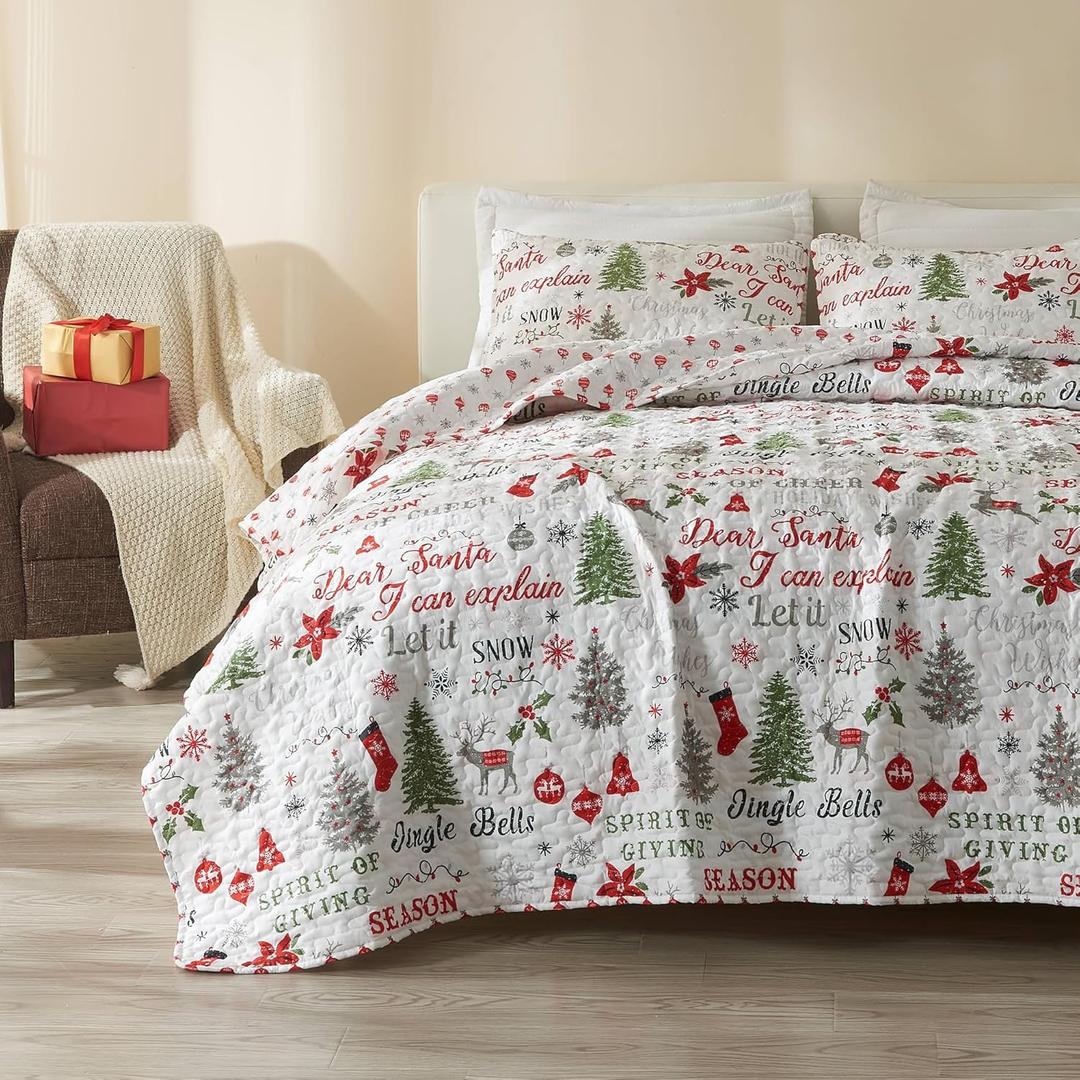 Great Bay Home 2-Piece Christmas Quilt Set with Shams. Reversible Bedspread Coverlet with Holiday Pattern. Carol Collection (Twin/Twin XL)