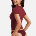 YEOREO Women Fitted Workout Tops Short Sleeve Double Lined Basic Y2K Going Out Crew Neck Compression Crop Top (Red, XS)