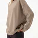 Womens Oversized Sweatshirt, Crewneck Pullover Long Sleeve Sweatshirt for Women Fall&Winter Tops 2025 (L)