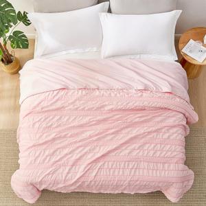 Cozy Bliss Seersucker Cooling Comforter Full Size, Q-Max 0.45 Reversible Lightweight Cooling Blanket, Breathable Silk Smooth Summer Bedding Quilt for Hot Sleepers Night Sweats Pink