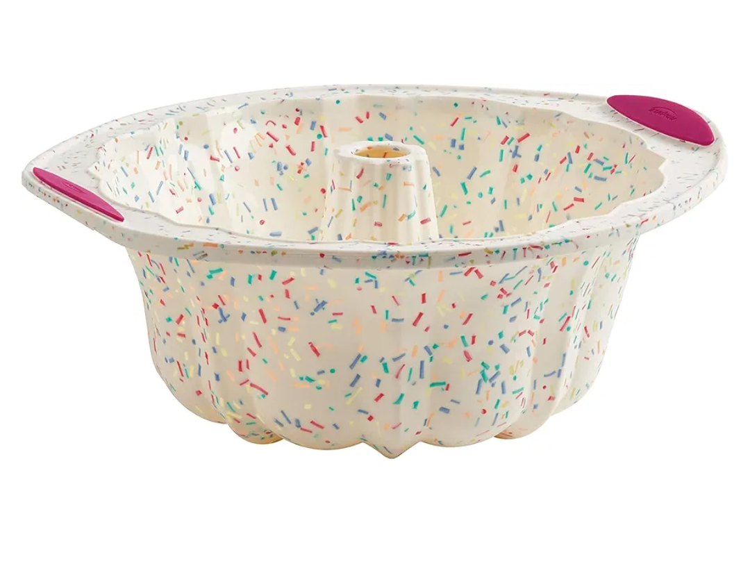 Trudeau 5118558 Structure Fluted Cake Pan Silicone Bakeware, Medium, Confetti White