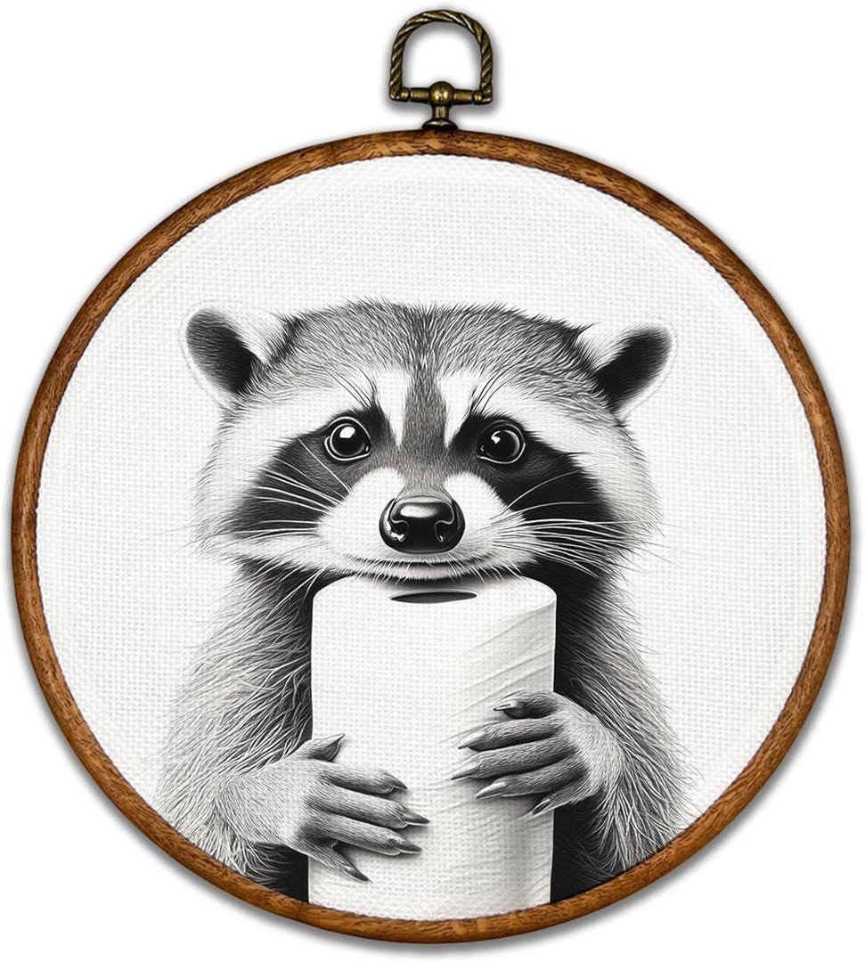BCUANGD Bathroom Raccoon Round Wall Art Decor - Funny Raccoon Wall Art Canvas Frame Artwork Prints, Pet Animals in Bathtub Round Wall Hanging Decorations for Home Bathroom, 10"x10"