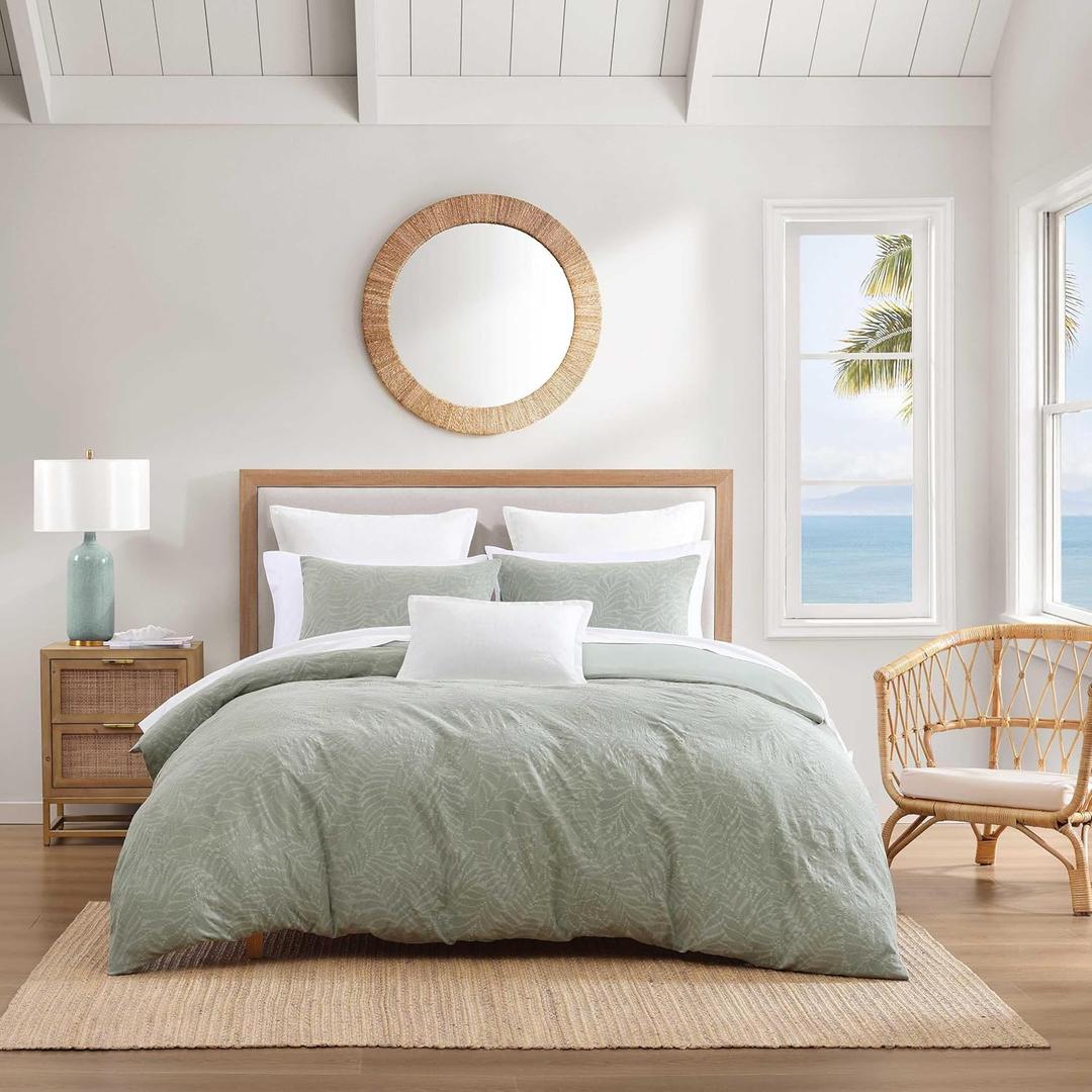 Tommy Bahama - Comforter Set, Super Soft Yarn Dyed Bedding with Matching Shams, Serene Inspired Room Essentials (Harbor Palm Green, King)