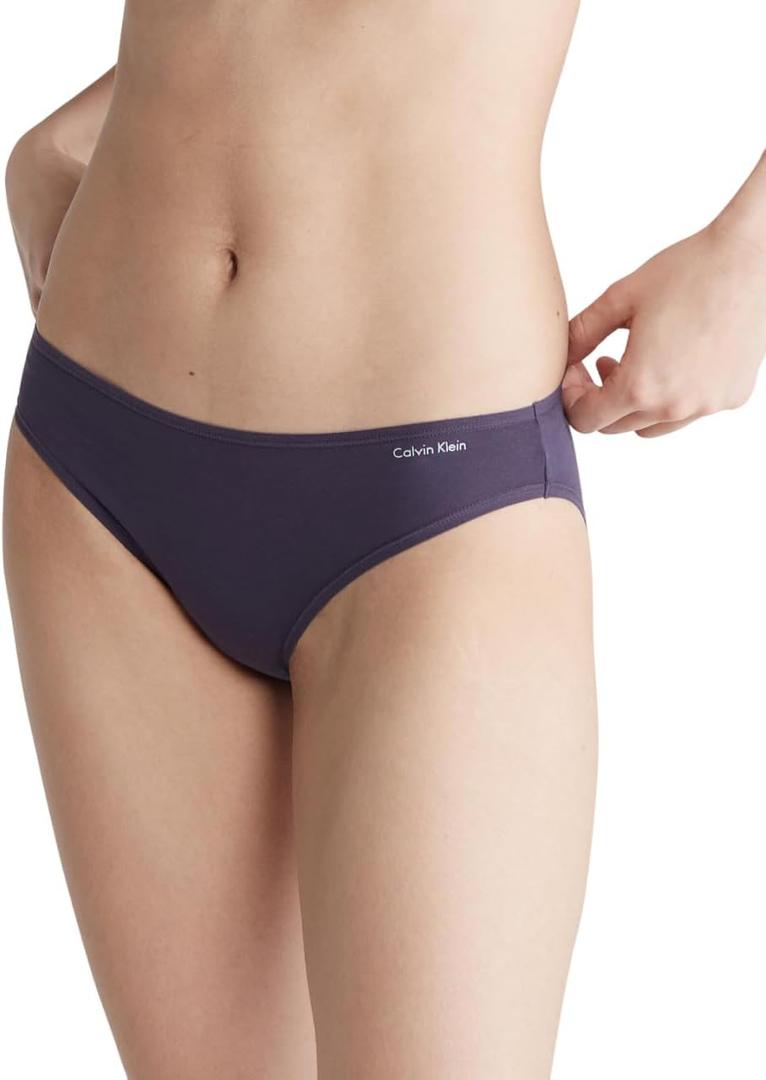 Calvin Klein Women's Form Bikini, Size S