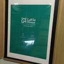LaVie Home 18x24 Picture Frame Black Poster Frame, Display Pictures 16x20 with Mat or 18x24 Without Mat, Stable and Sturdy Frame and Polished Plexiglass, Horizontal and Vertical Format of The Walls