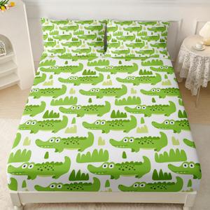 AILONEN Cute Crocodile Fitted Sheet Set Queen Size, Cartoon Wild Animals Bedding Set for Room Decor,Green Swamp Alligator Bedsheets Set for Kids,Boys,1 Fitted Sheet 2 Pillowcases, 3-Piece