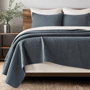 EVERGRACE Cross Stitch Pre-Washed Cotton Quilt Bedding Set King Size, Oversized 3 Pieces Lightweight Bedspread Coverlet for All Season, with 2 Matching Shams, Midnight Blue, 108"x96" | Cross Stitch, Timeless, 100% Cotton, Pre Washed, Oeko-Tex Certified, Oversized