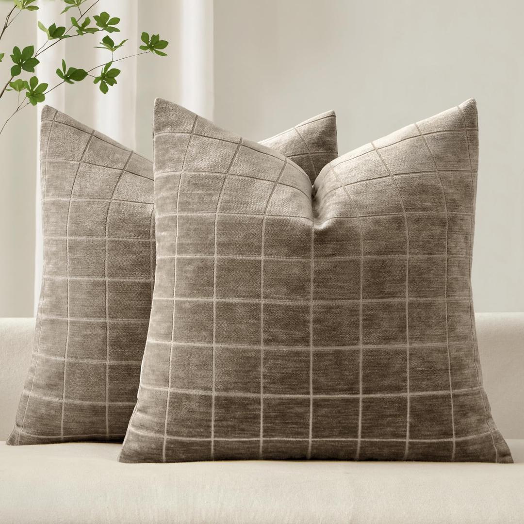 MIULEE Decorative Chenille Check Throw Pillow Covers Vintage Plaid Couch Pillows 22x22 Inch Set of 2 Neutral Boho Farmhouse Cushion Covers Modern Spring Home Decor for Sofa Bed Living Room Taupe Grey