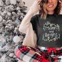 Merry and Bright Shirt Christmas Shirts for Women Xmas Lights Graphic Shirts Merry Christmas Holiday Tops (Large, Grey)