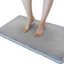 Memory Foam Bath Mat - Ultra Absorbent Quick-Dry Bathroom Rug, Non-Slip Backing, Soft Machine Washable Bath Mat for Shower Tub, Modern Design (Light Gray 19.6in X 31in