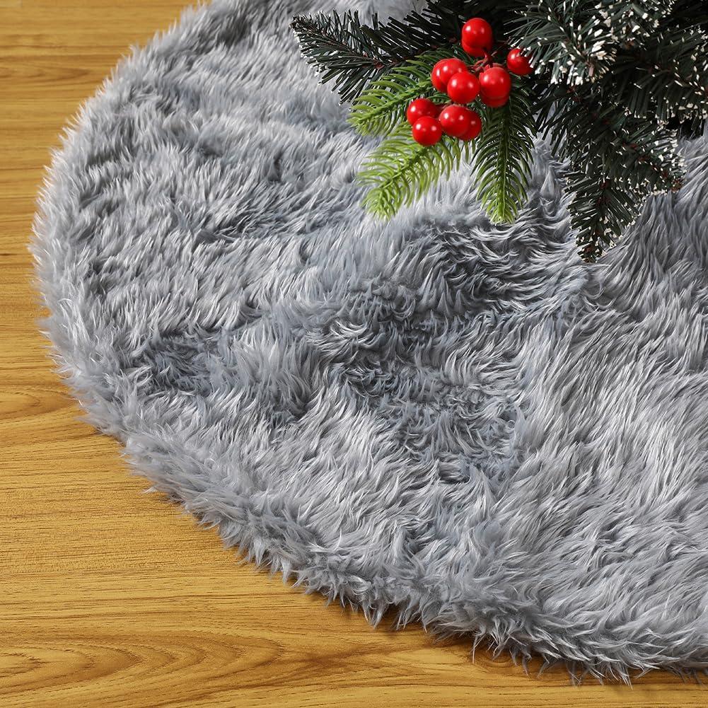 Sattiyrch 36 Inch White Faux Fur Christmas Tree Skirt  Soft Plush Tree Base Cover for 4-5.5 ft Tree, Foldable, Non-Slip Backing, Holiday Decoration for Home, Office or Gift,(Grey, 36in) (Gray)