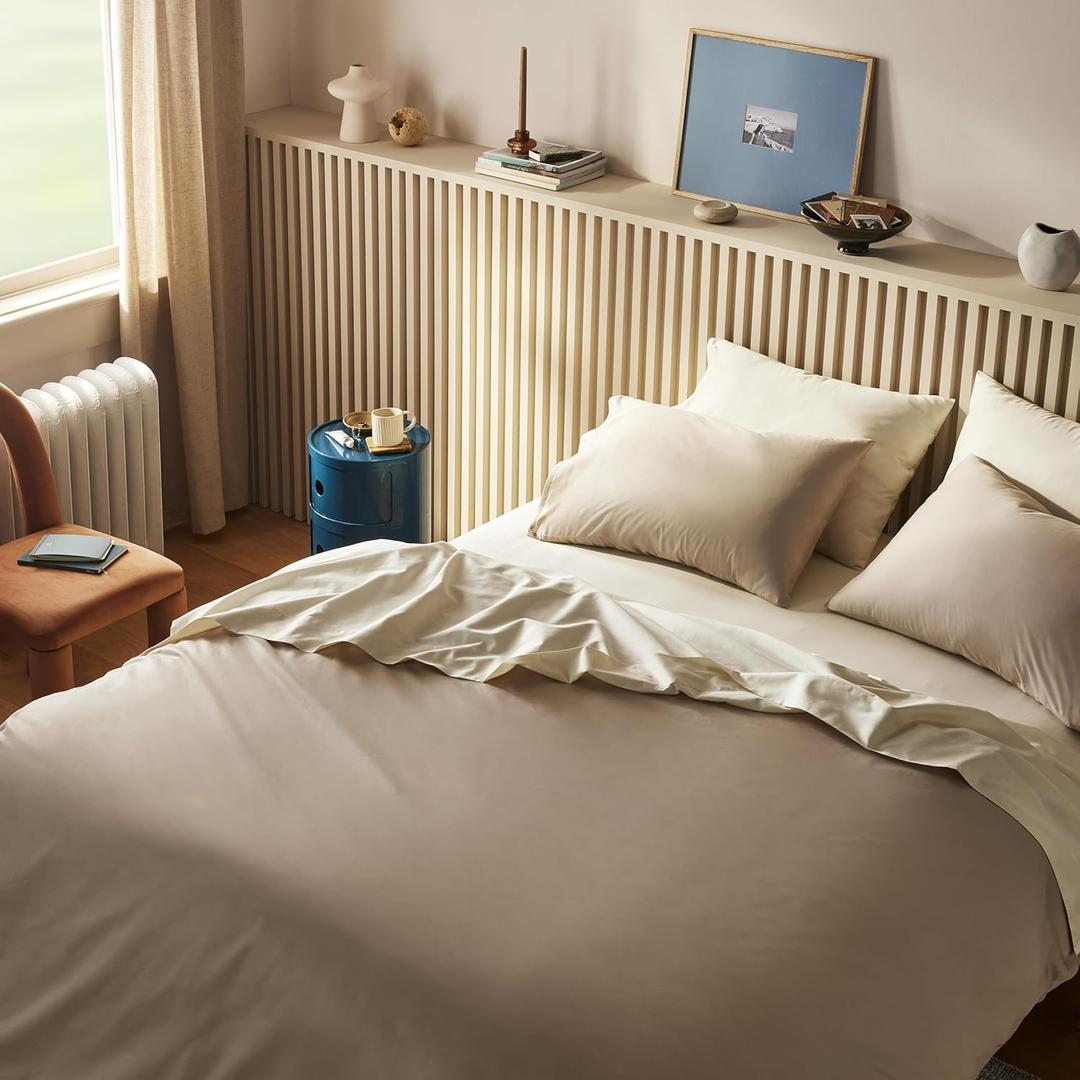 Brooklinen Luxury Sateen 4 Piece Queen Size Sheets Set in Pebble - 100% Cotton Sateen Sheets - 1 Fitted Sheet, 1 Flat Sheet, 2 Pillowcases